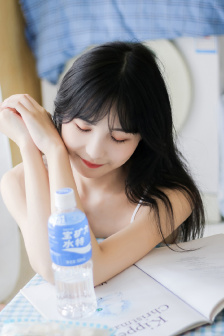 早上醒来他的巨大还在她体内